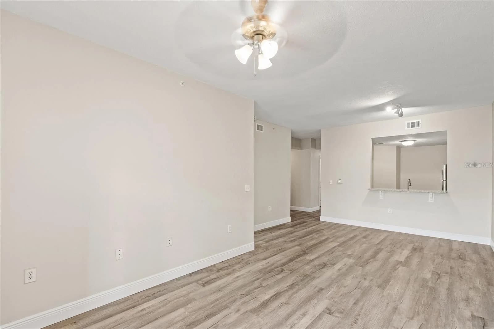 10855 WINDSOR WALK Drive #5107 4