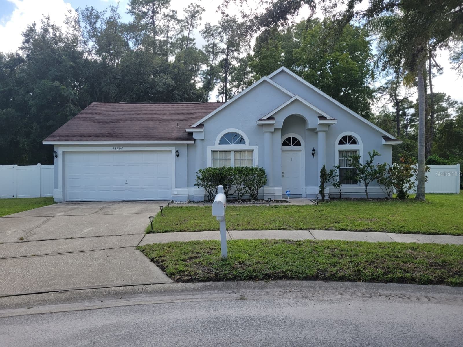 13706 RIVERPATH GROVE Drive, Orlando, FL 32826