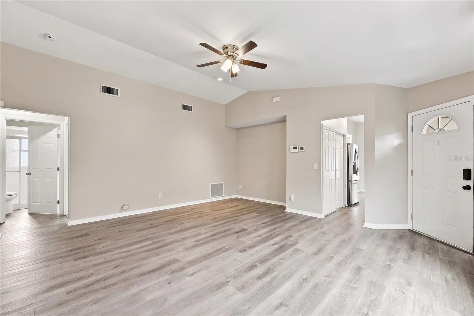 9910 DEAN COVE Lane 5