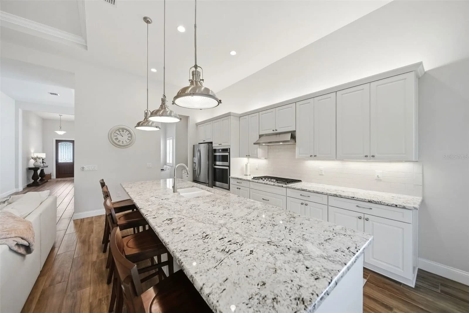 10698 ROYAL CYPRESS Way 5
