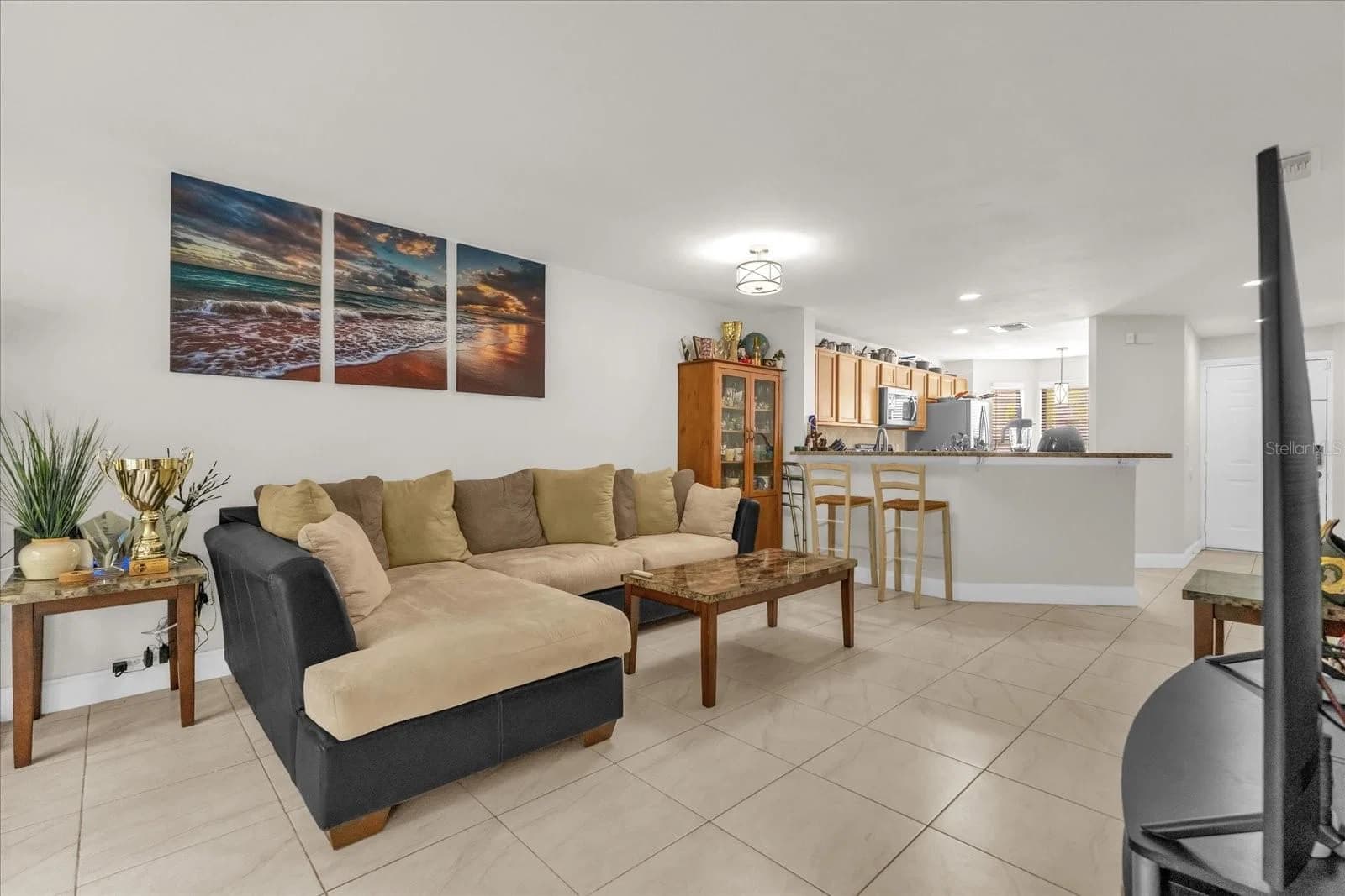 7421 SUGAR BEND Drive #7421 5