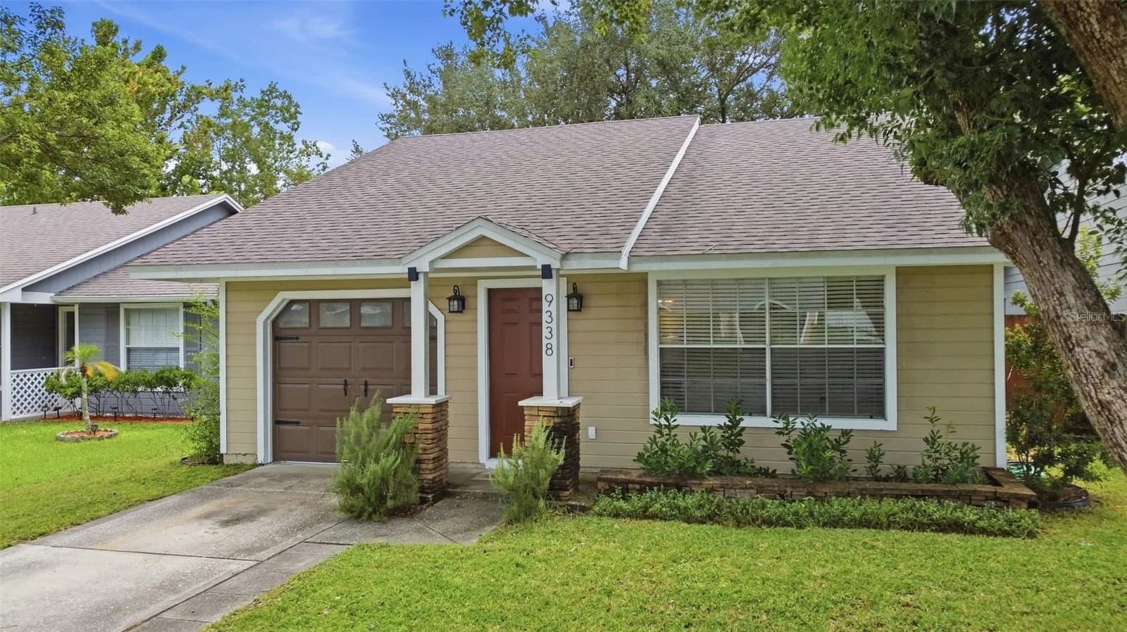 9338 CHANDON Drive, Orlando, FL 32825