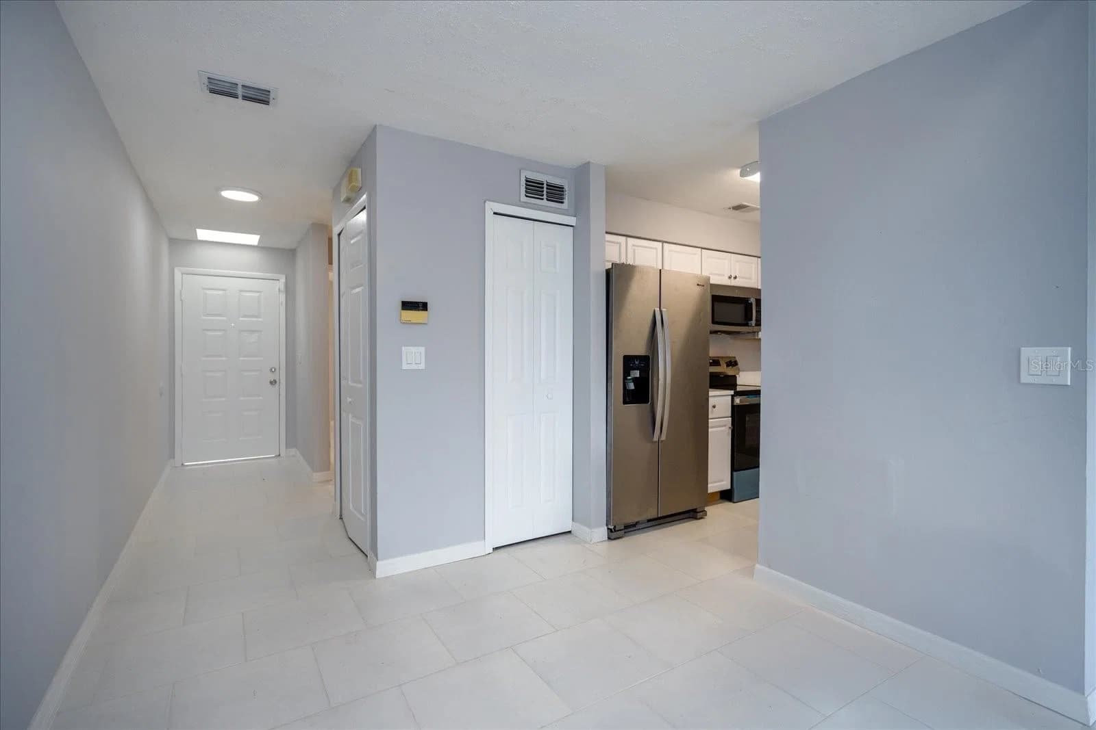 2703 HUNT CLUB Lane, Orlando, FL 32826 3