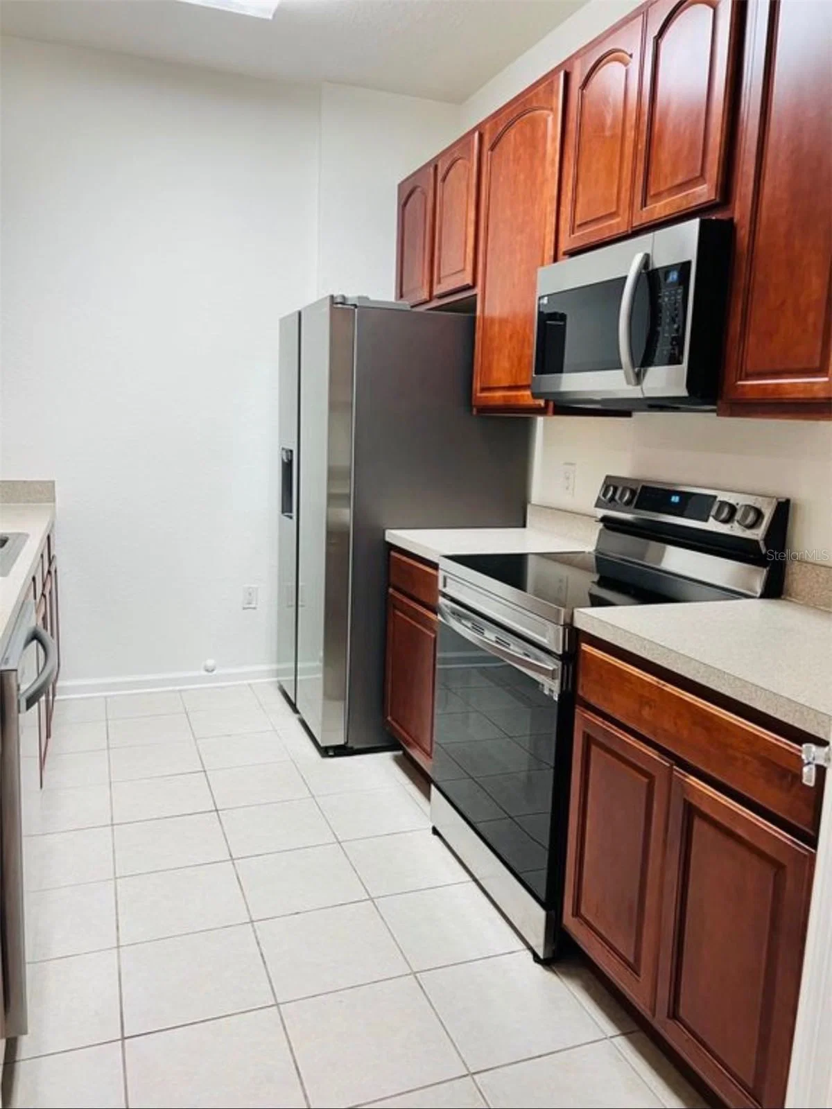 8775 SARTORI Street #301, Orlando, FL 32829 2