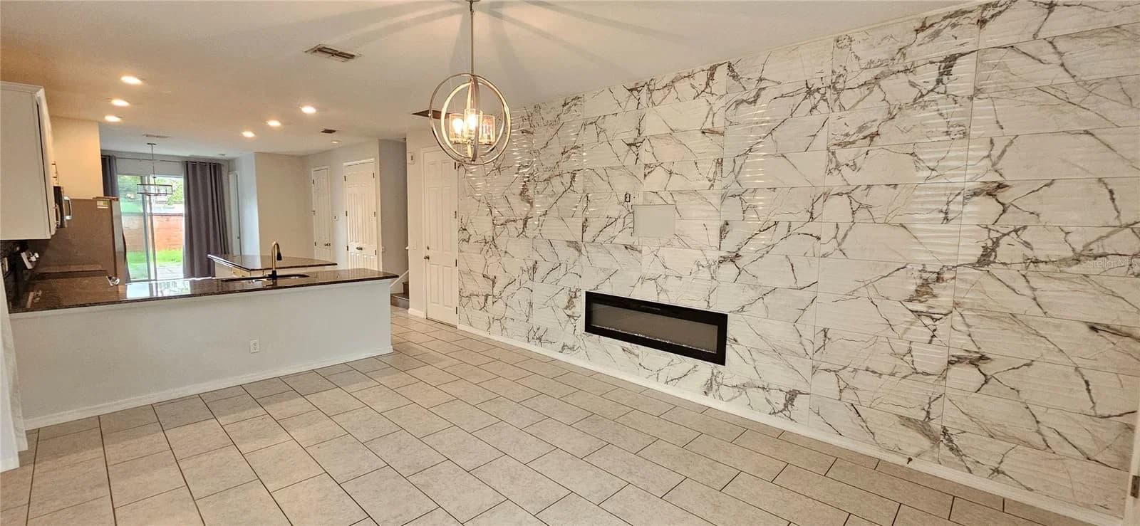 202 ABERDEEN Street, Davenport, FL 33896 3