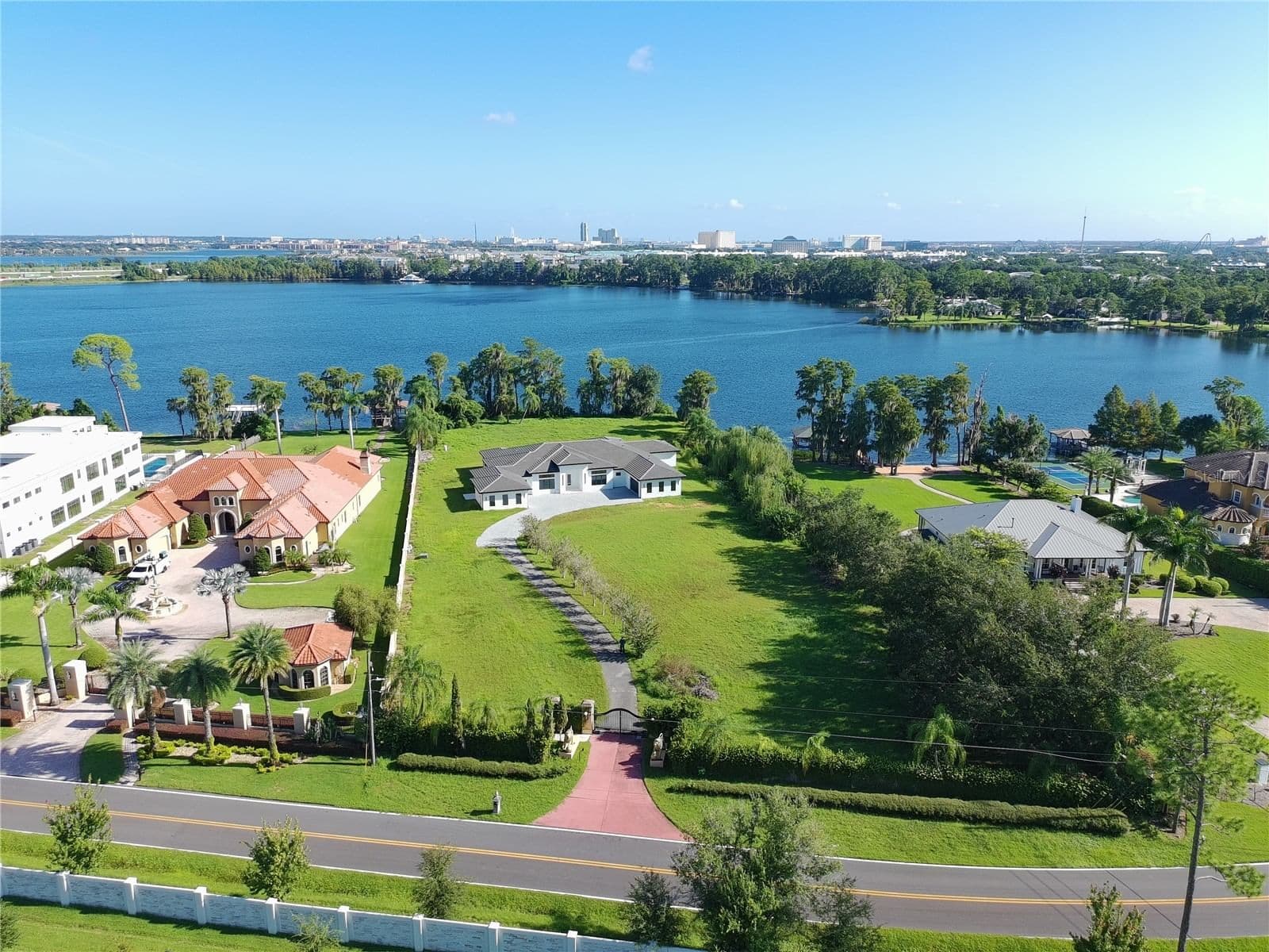 7240 LAKE WILLIS, Orlando, FL 32821 2