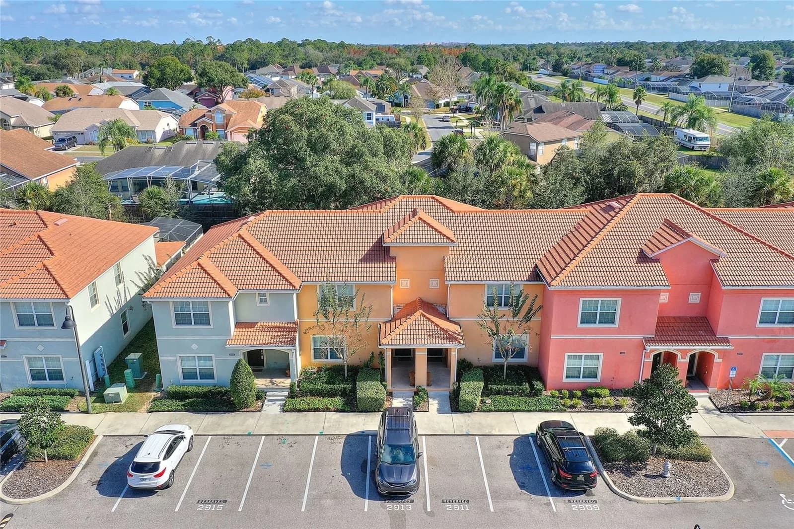 2911 BANANA PALM Drive, Kissimmee, FL 34747