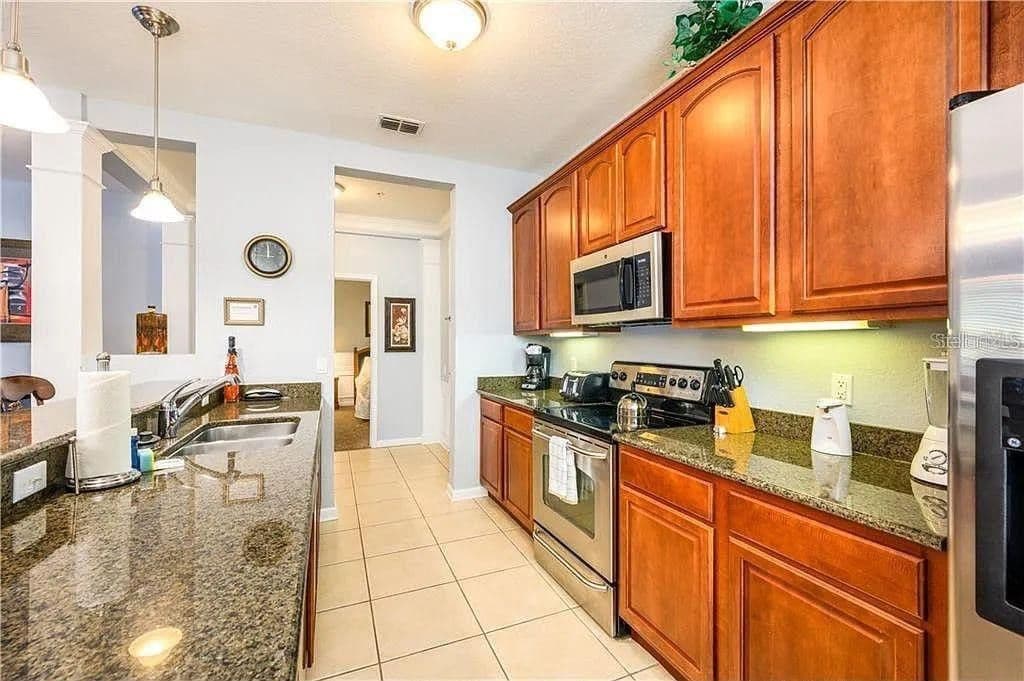 5037 SHOREWAY Loop #10602, Orlando, FL 32819 2