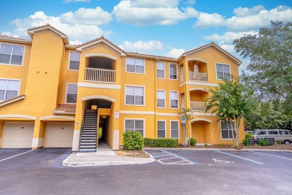 8842 VILLA VIEW Circle #106, Orlando, FL 32821