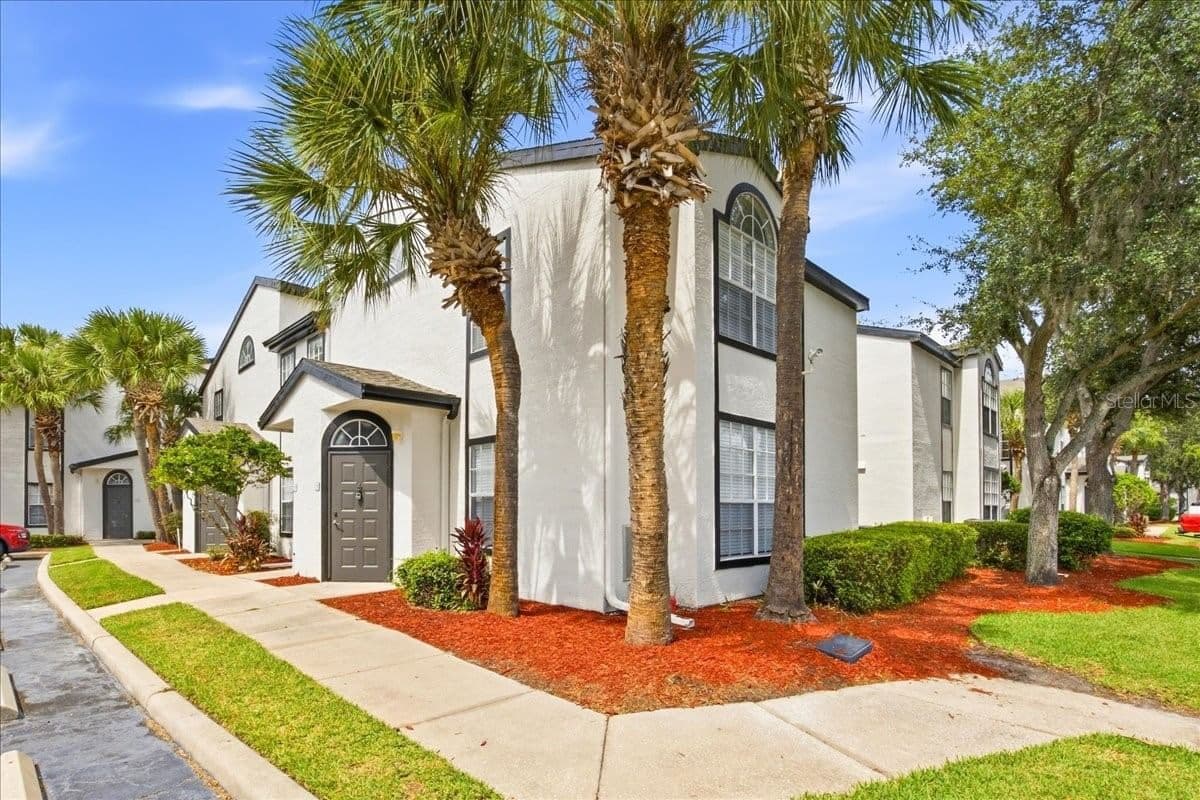 1612 COLUMBIA ARMS Circle #137, Kissimmee, FL 34741 2