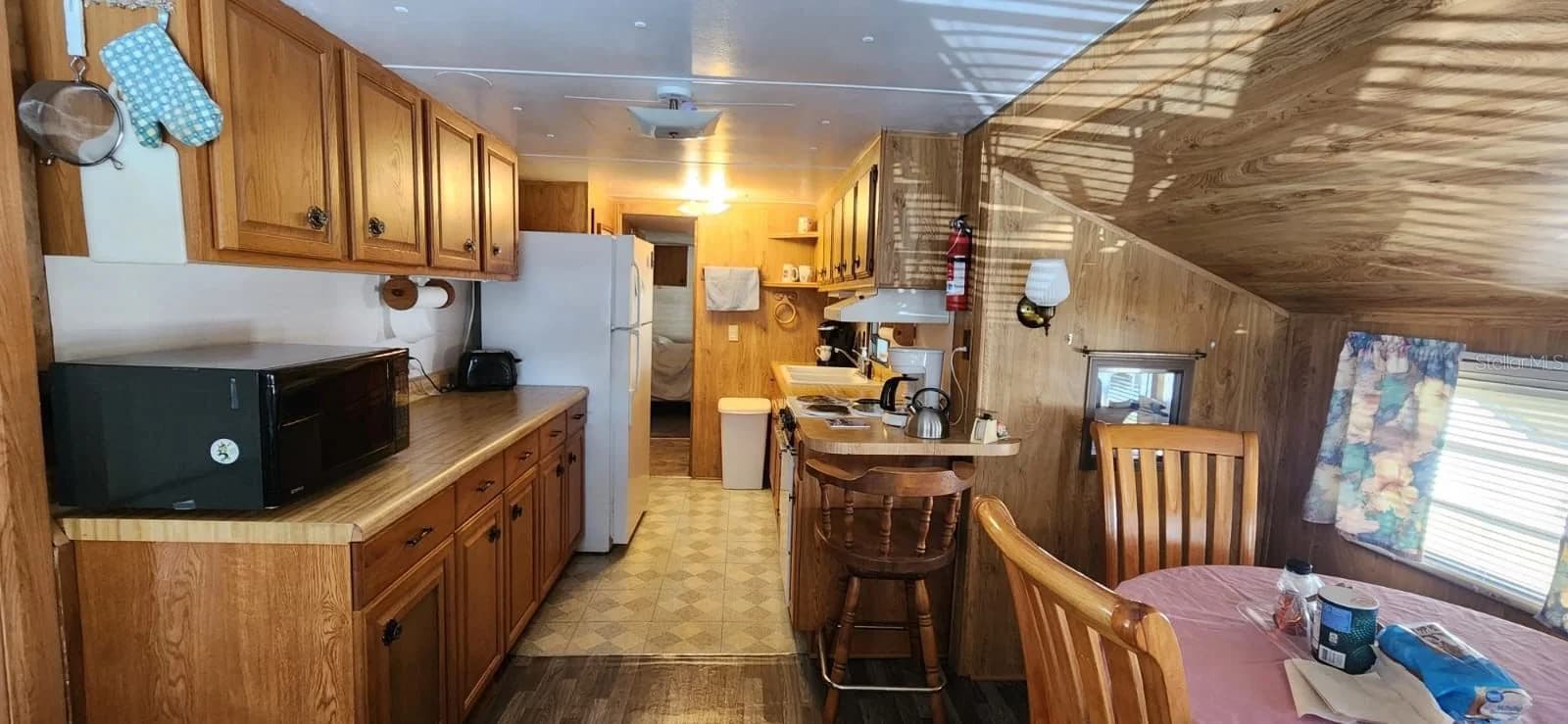 138 FLAMINGO 3