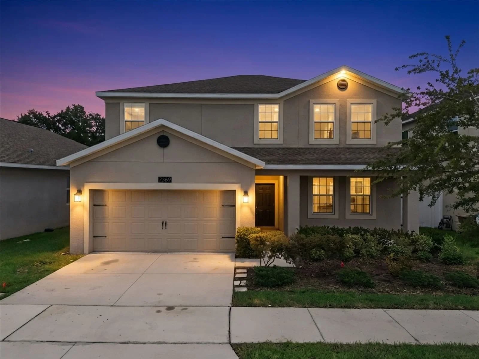 2369 CRESCENT MOON 2