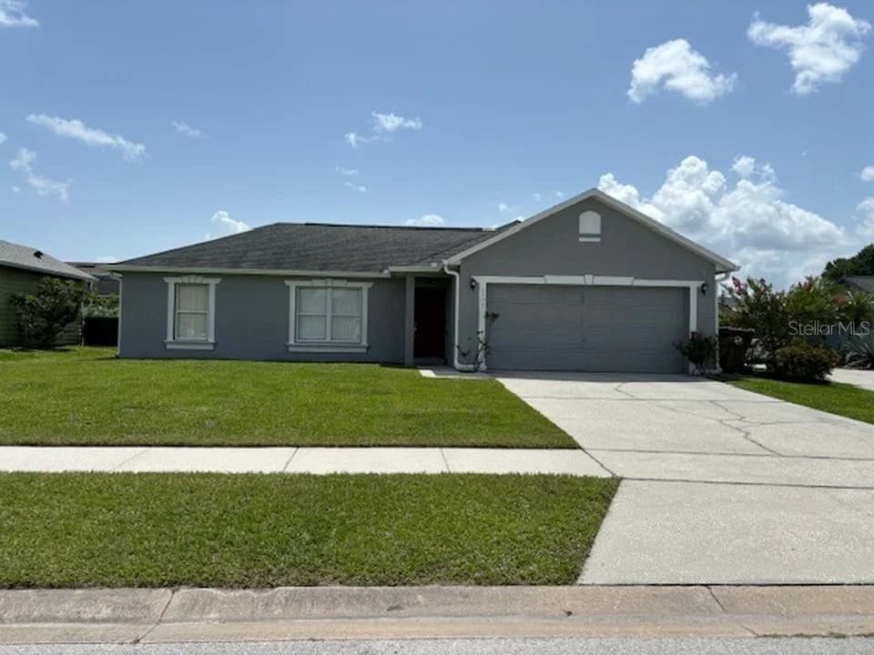 2405 LINCOLNSHIRE, Kissimmee, FL 34743
