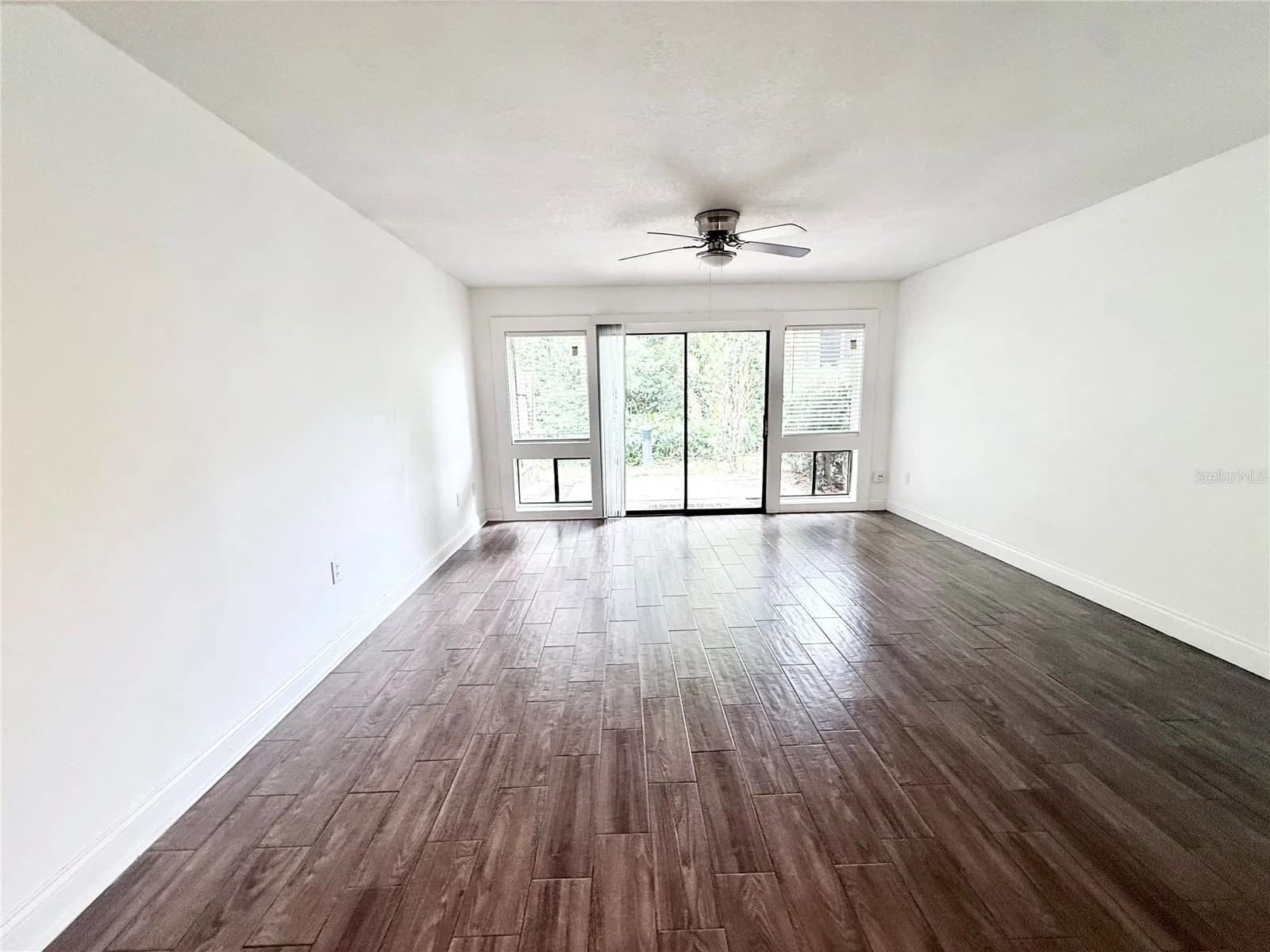 5111 EAGLESMERE, Orlando, FL 32819 2