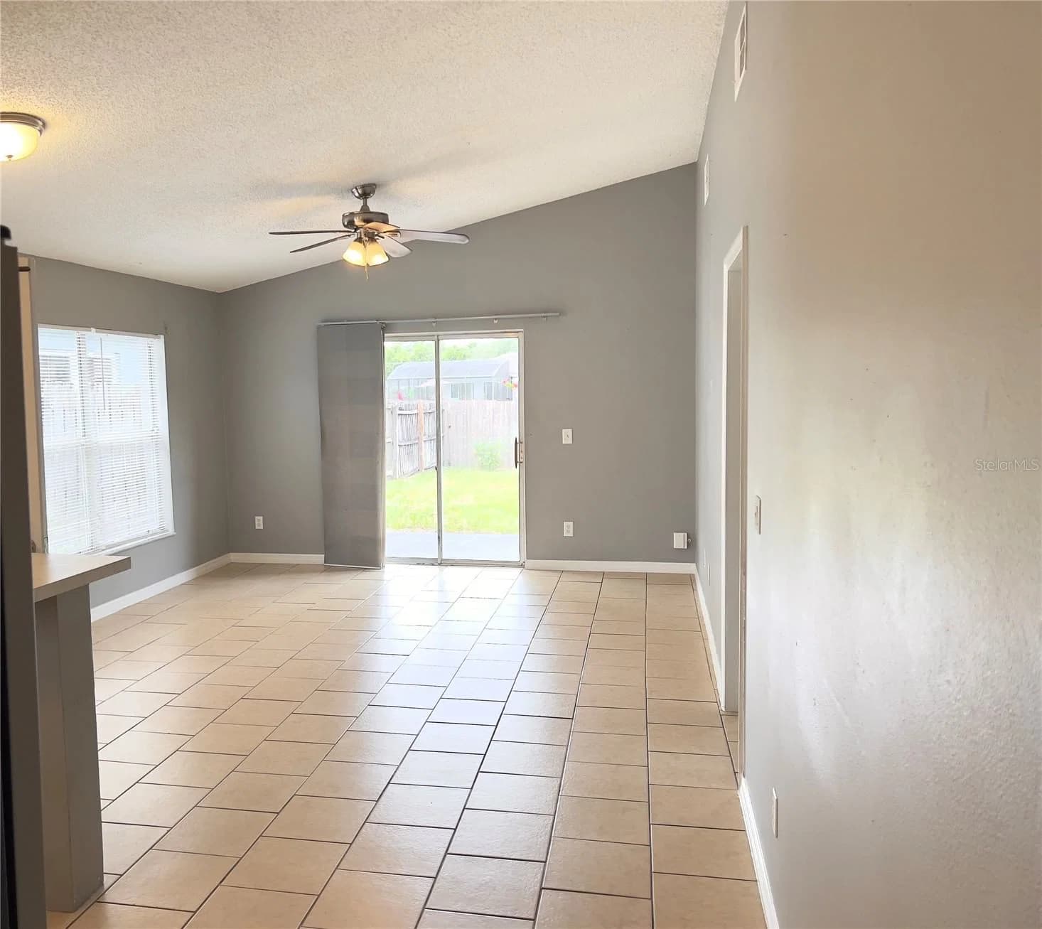 2212 ROSE BROOK 5