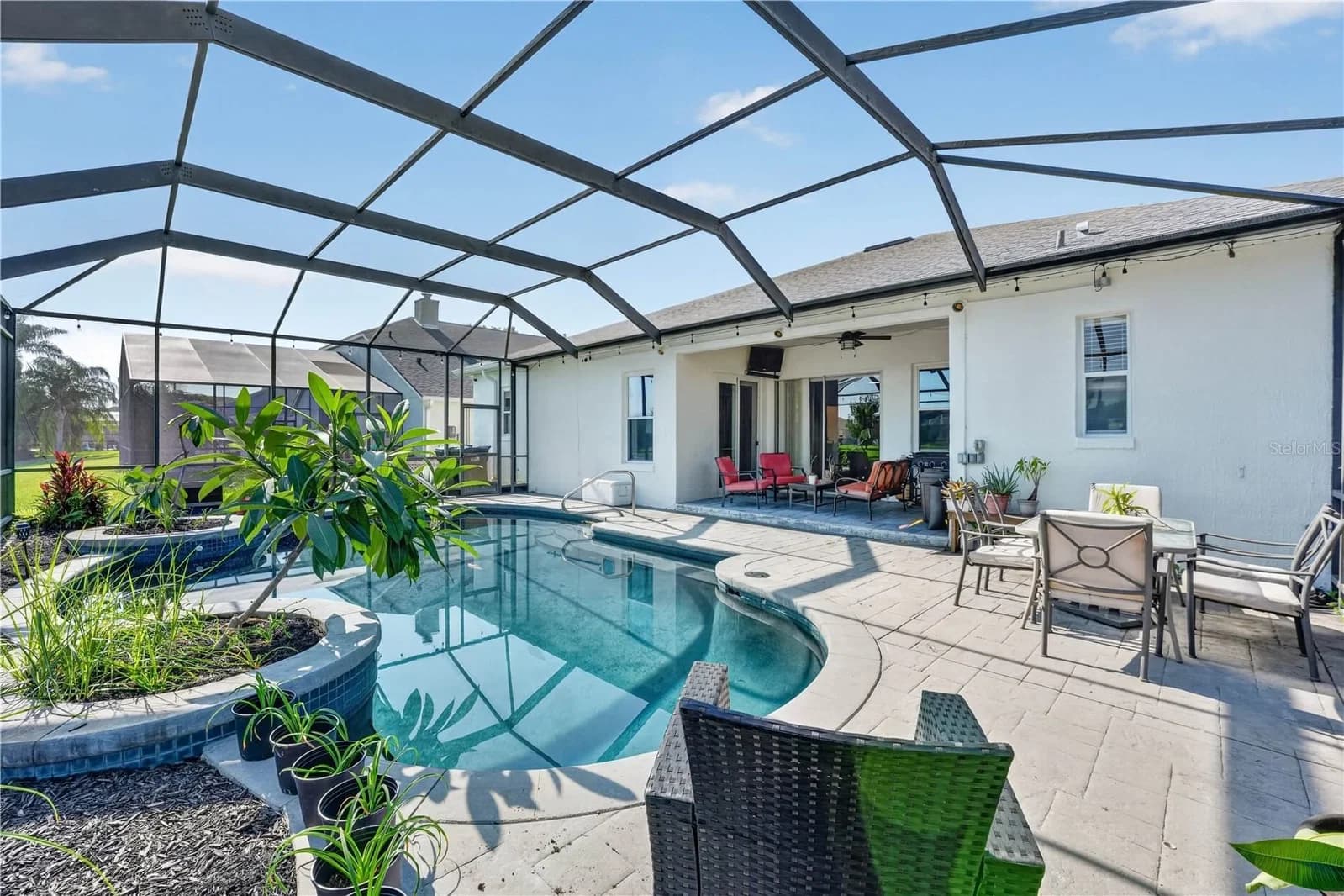 13686 CRYSTAL RIVER 5