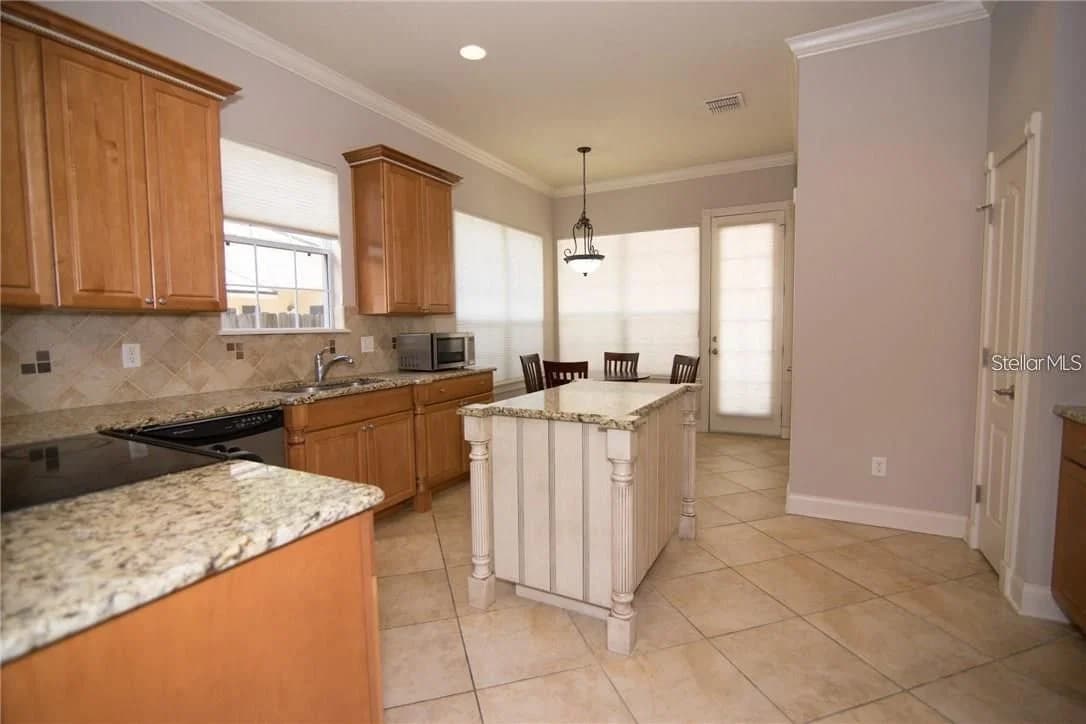 2821 CENTRAL Boulevard #2821, Orlando, FL 32803 2
