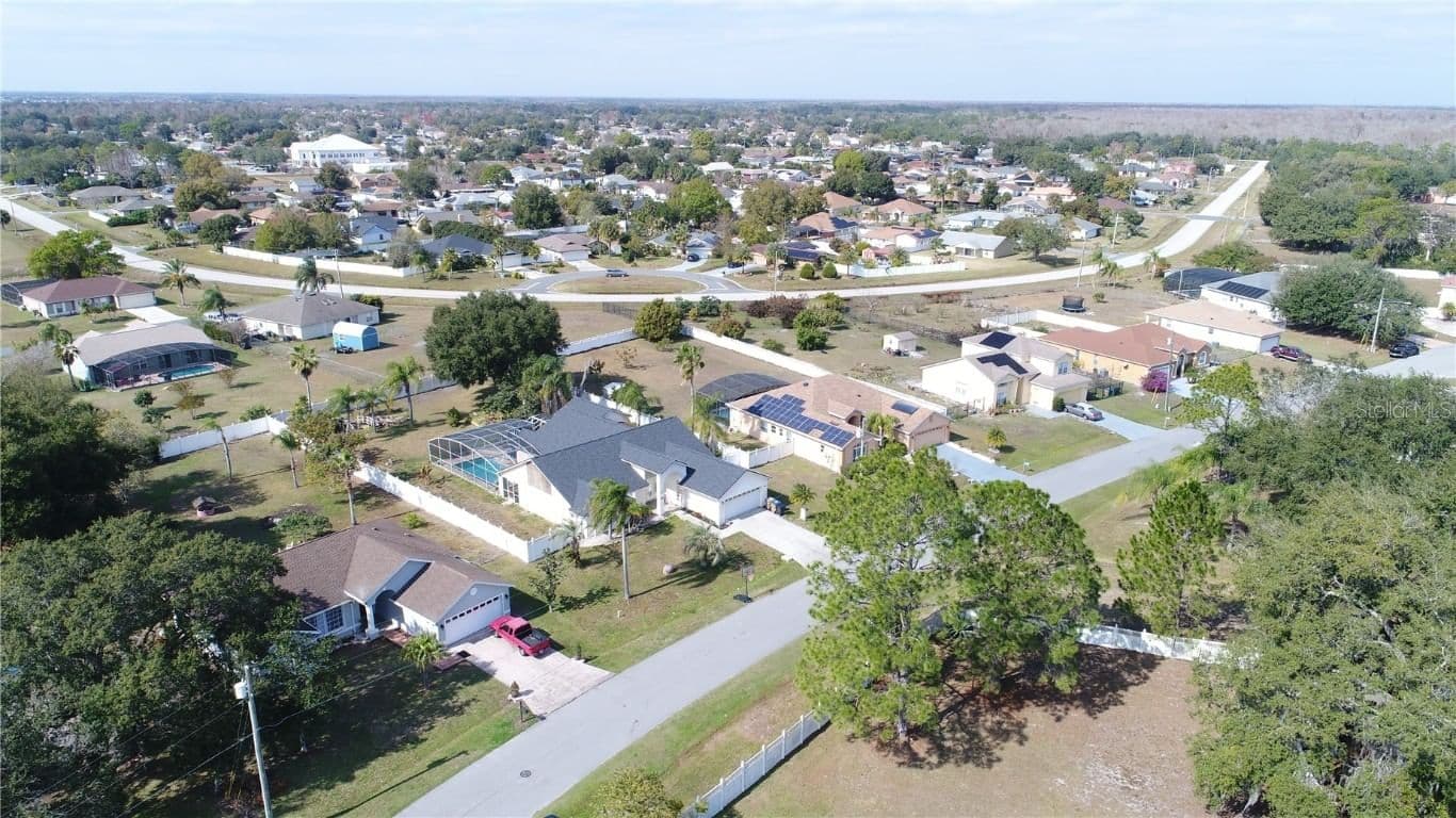 Kissimmee, FL 34758 2