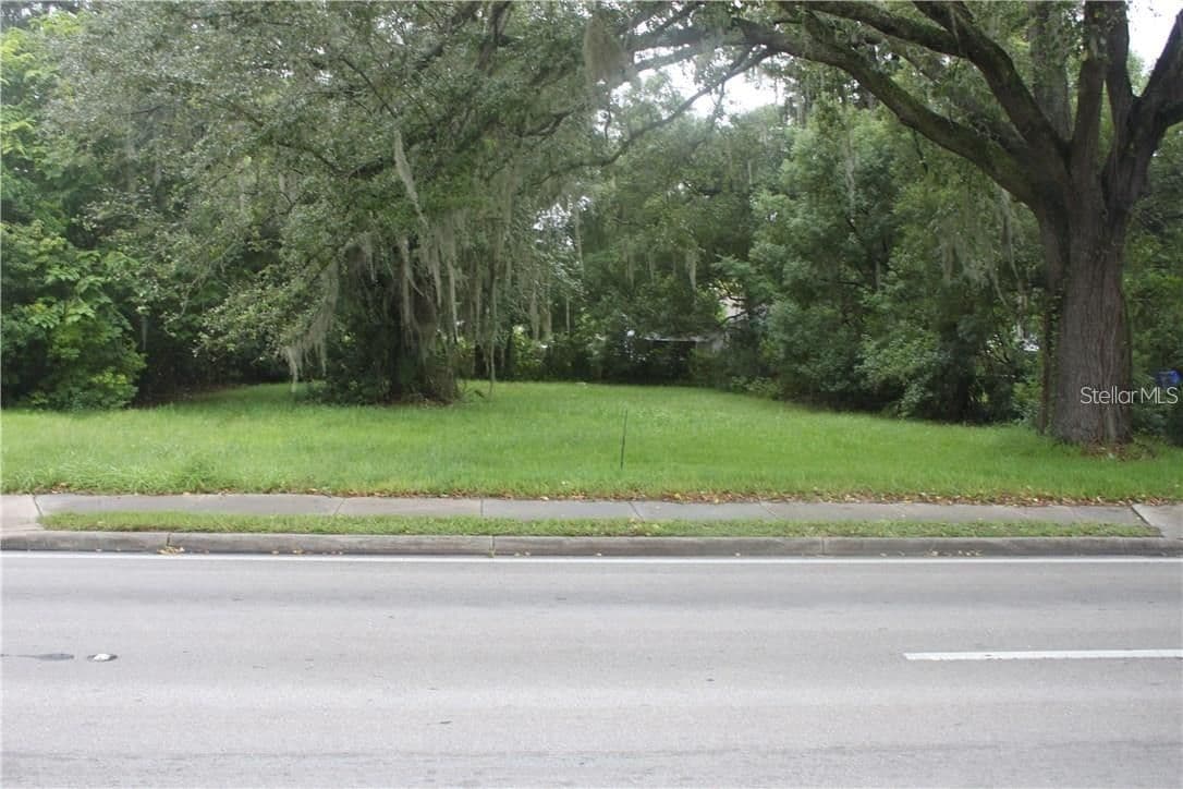 210 JOHN YOUNG PARKWAY, Kissimmee, FL 34741