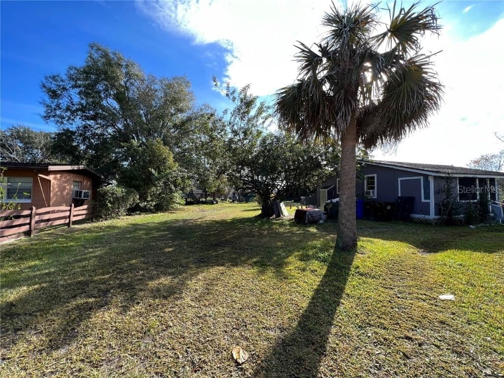 809 JOHN YOUNG Parkway 5