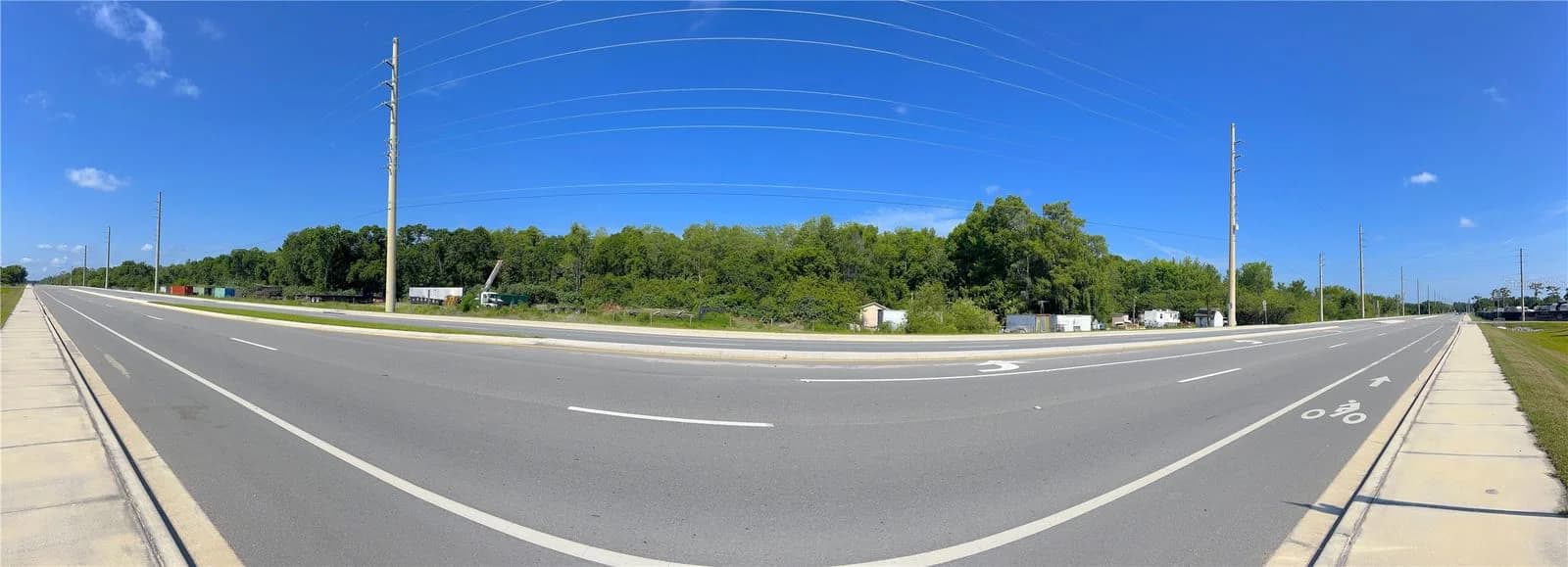 200 N HOAGLAND Boulevard 4