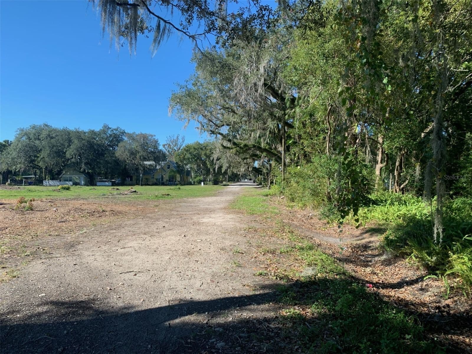 VERNON Avenue, Kissimmee, FL 34741 2