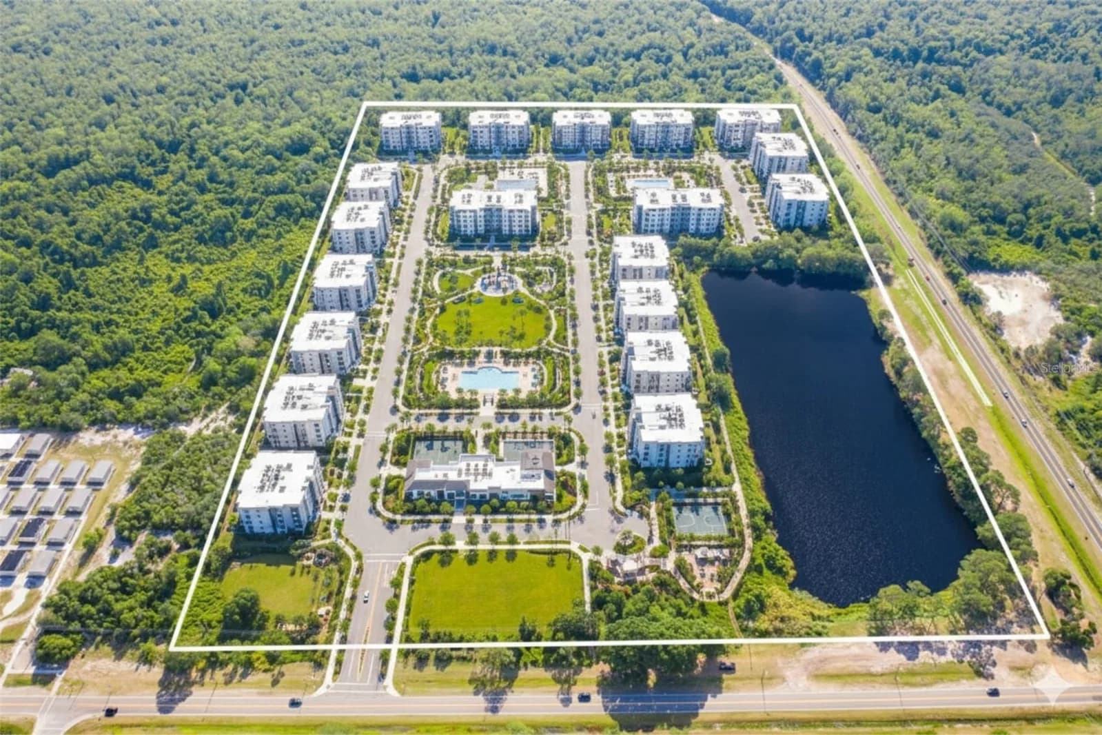 LAUREL Avenue, Kissimmee, FL 34759 2