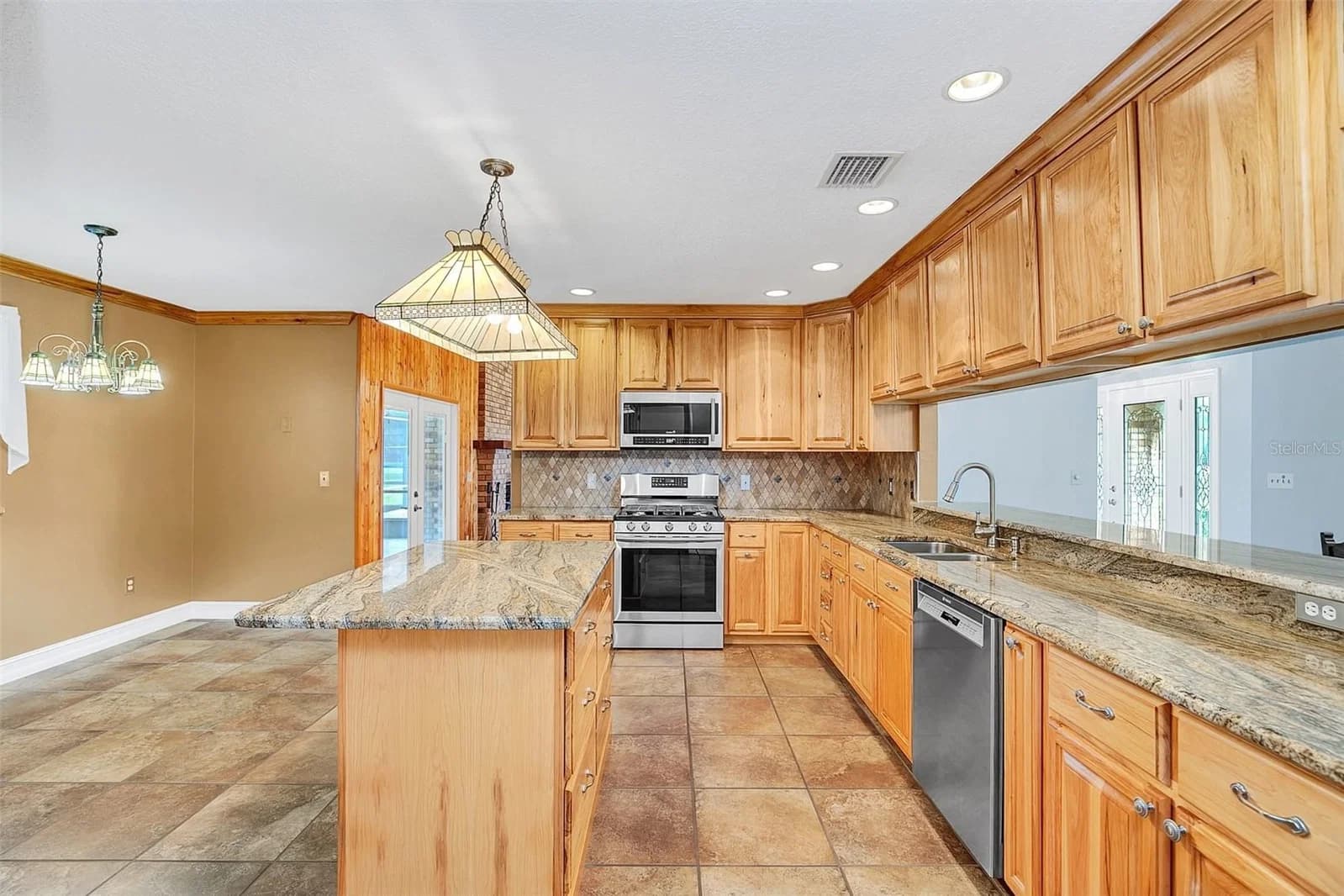 4147 BOGGY CREEK Road, Kissimmee, FL 34744 3