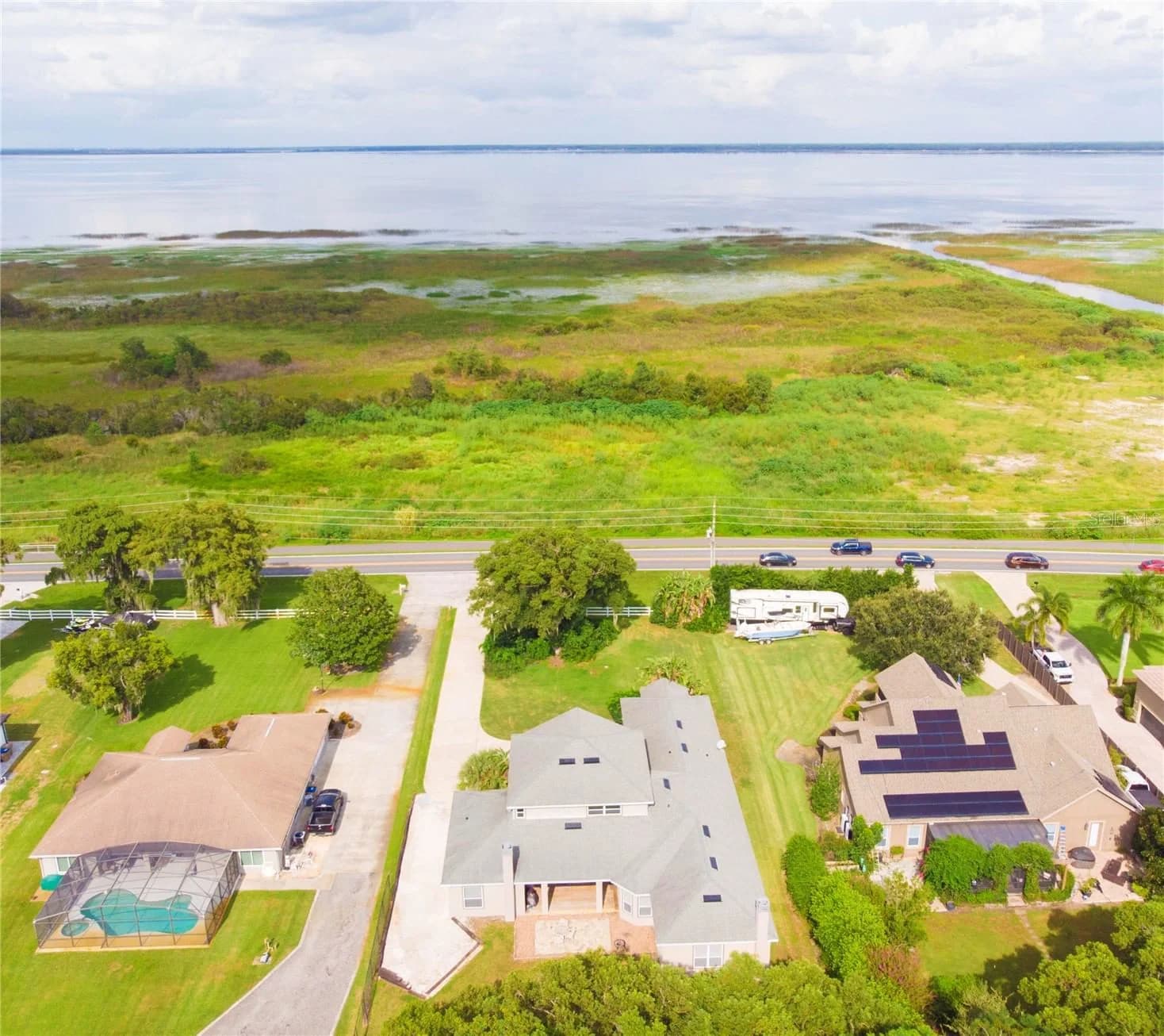 1380 LAKE SHORE Boulevard, Kissimmee, FL 34744 3