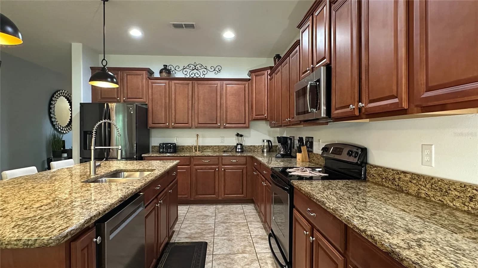 8860 CANDY PALM Road, Kissimmee, FL 34747 3