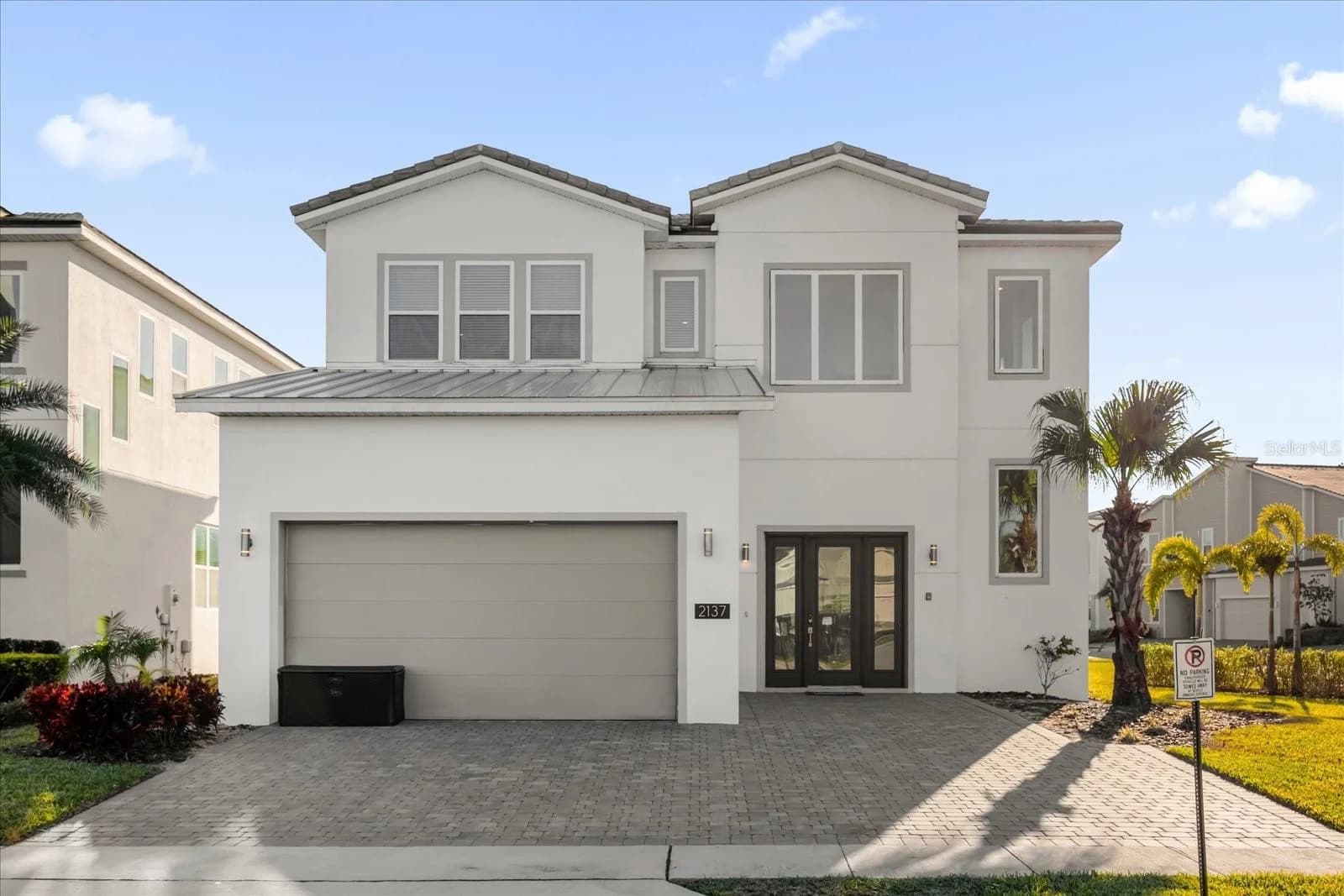 2137 PINE OAK 2