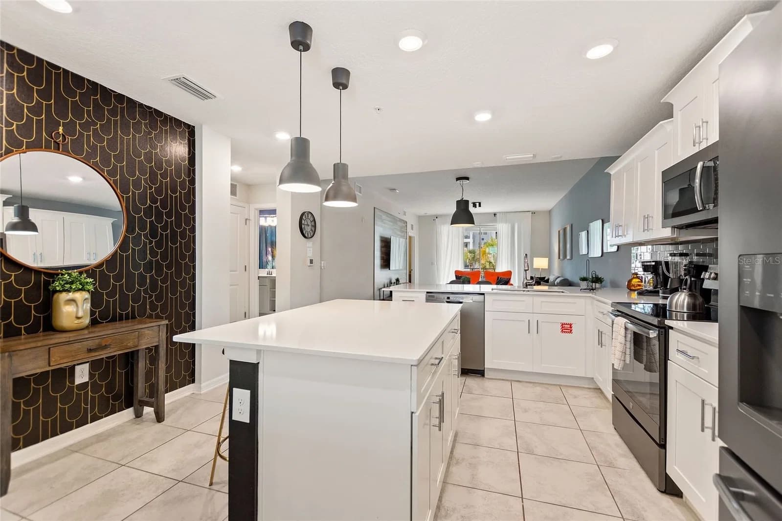 3180 PARADOUX CIRCLE #205, Kissimmee, FL 34746 3
