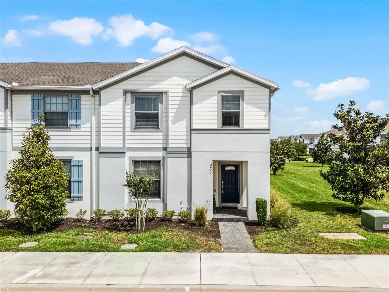 2427 DUBAI Street, Kissimmee, FL 34747 2