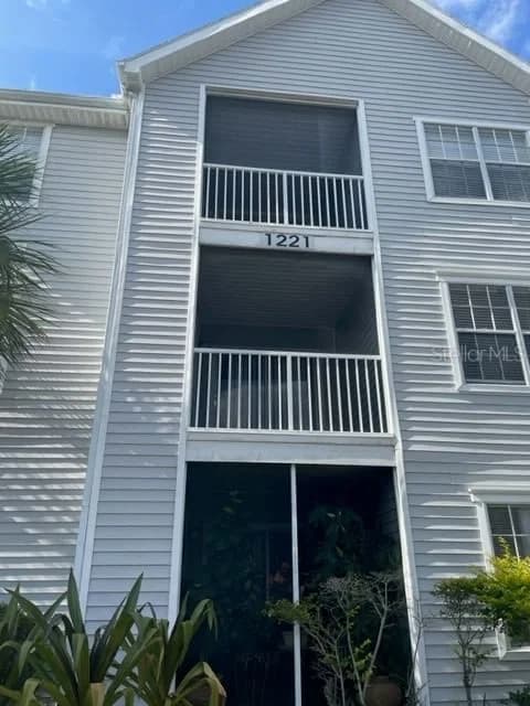 1221 BERMUDA LAKES Lane #202, Kissimmee, FL 34741