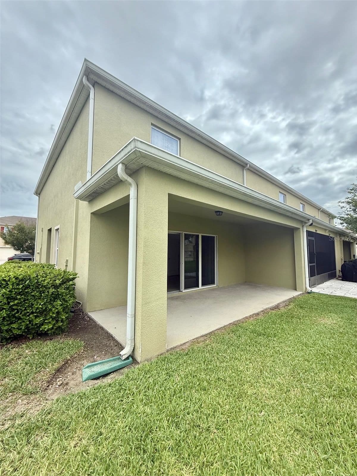 403 ARBOR LAKES 5