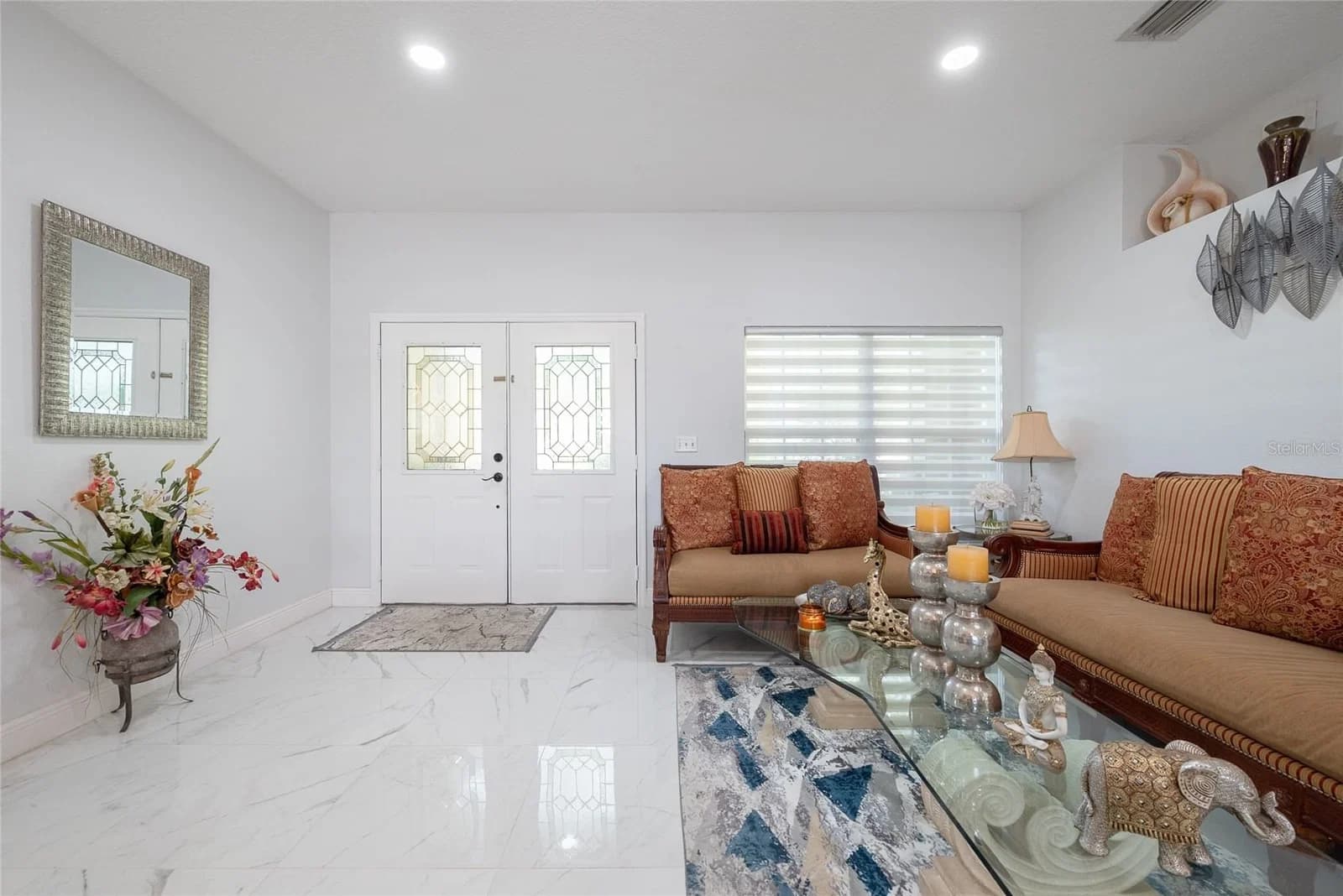 3200 VICTORIA Drive 5