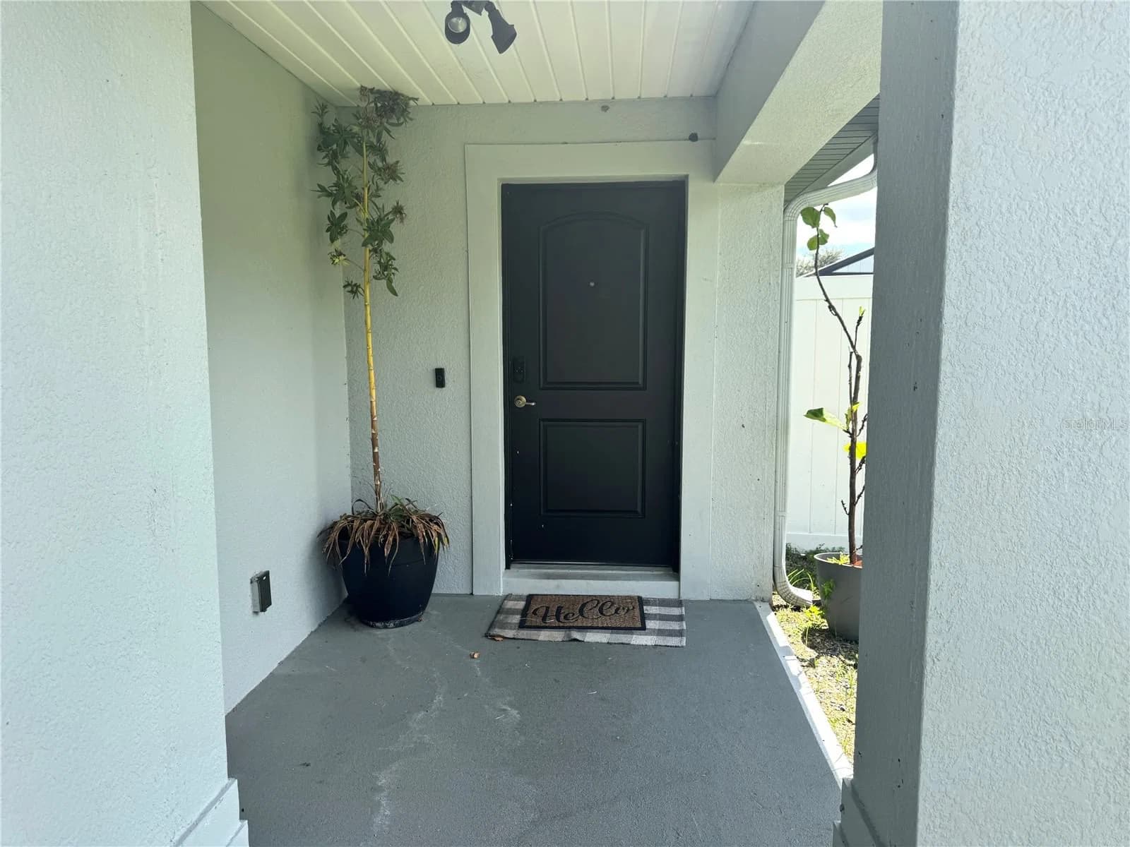 1191 SABINE, Kissimmee, FL 34759 3