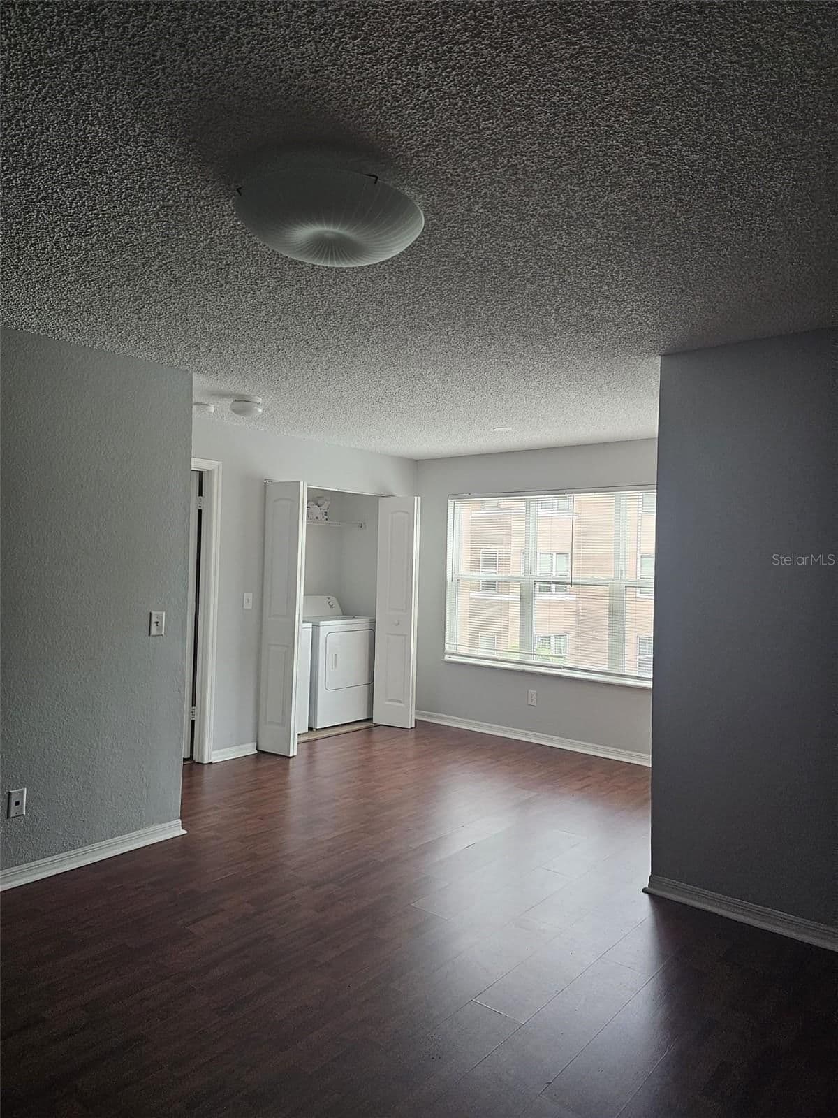 4532 COMMANDER Drive #2122 5