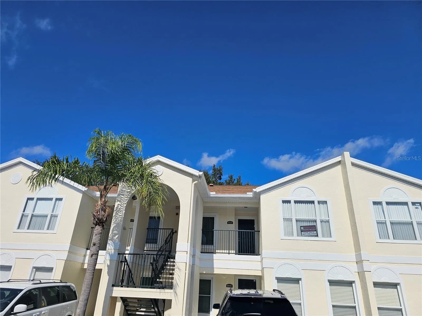 8815 GRAND PALMS 5