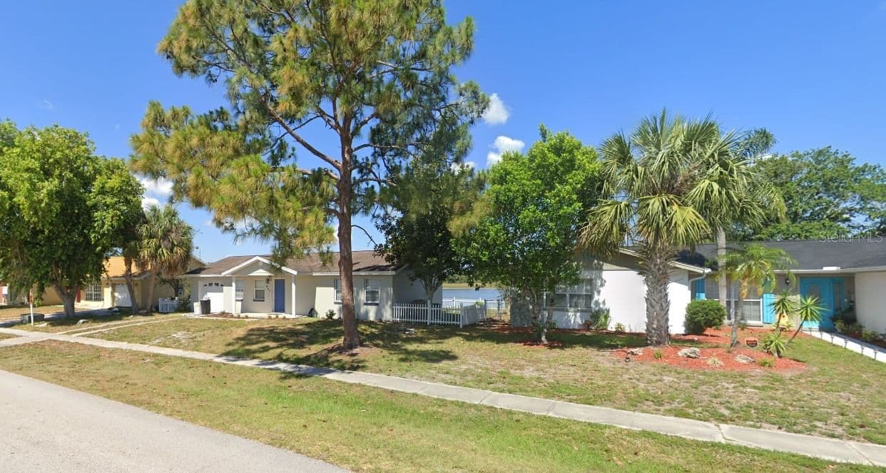 957 FLORIDA, Kissimmee, FL 34743 2