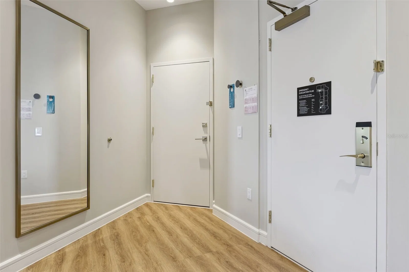 3151 SUNSET WALK 4