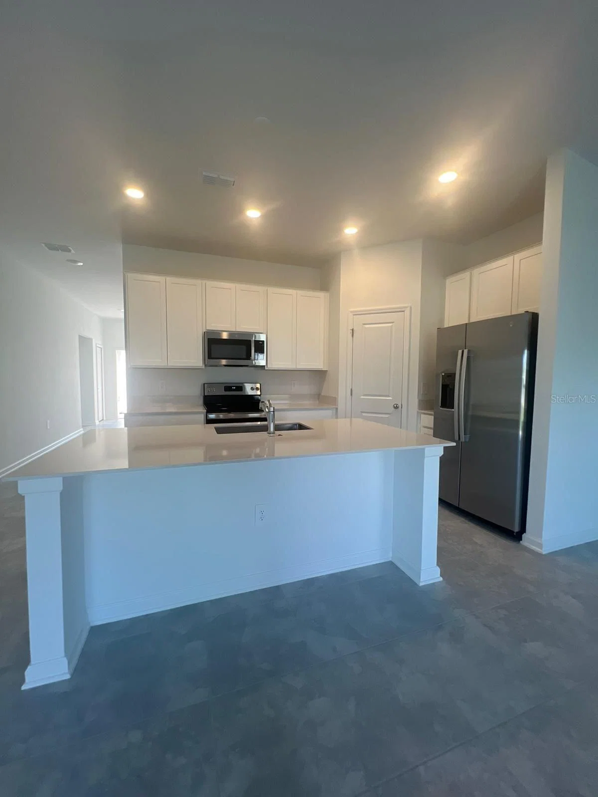 413 CEDAR KEY 2