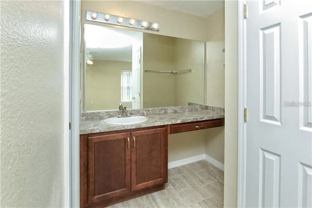 8829 GRAND PALMS 5