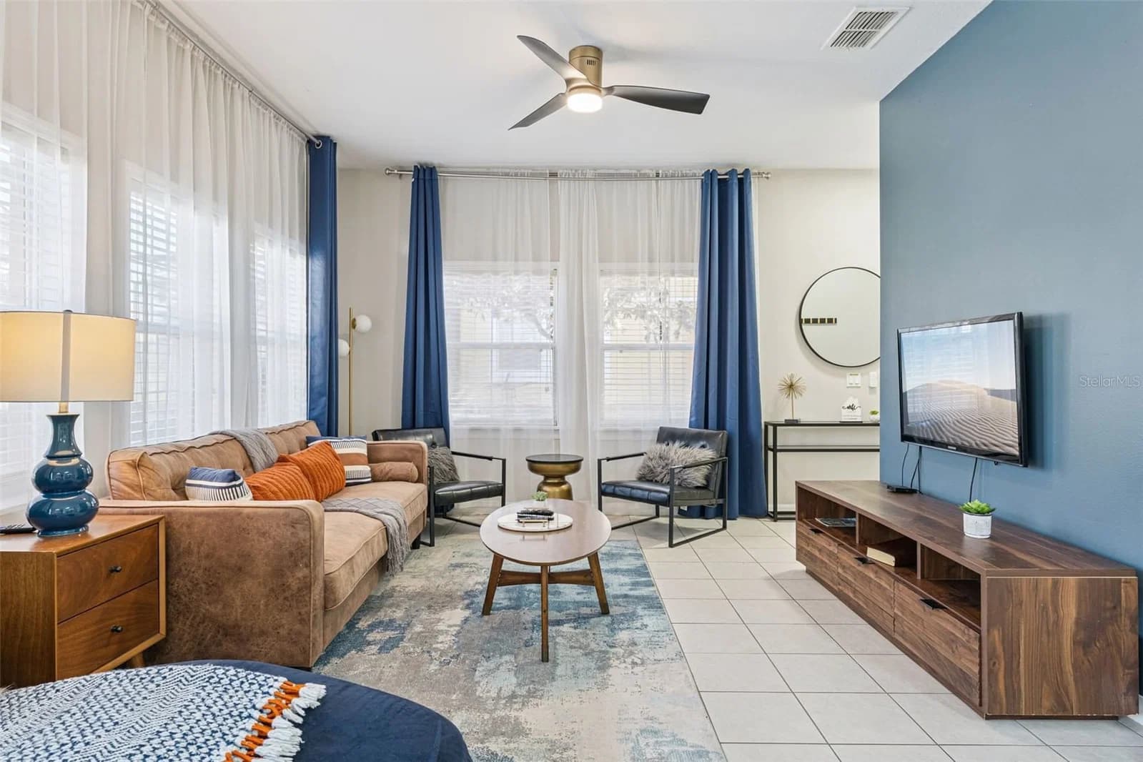 8572 BAY LILLY 4