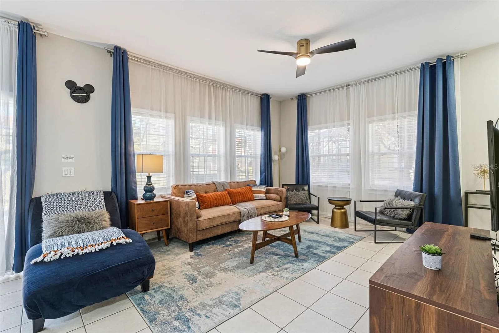 8572 BAY LILLY 5