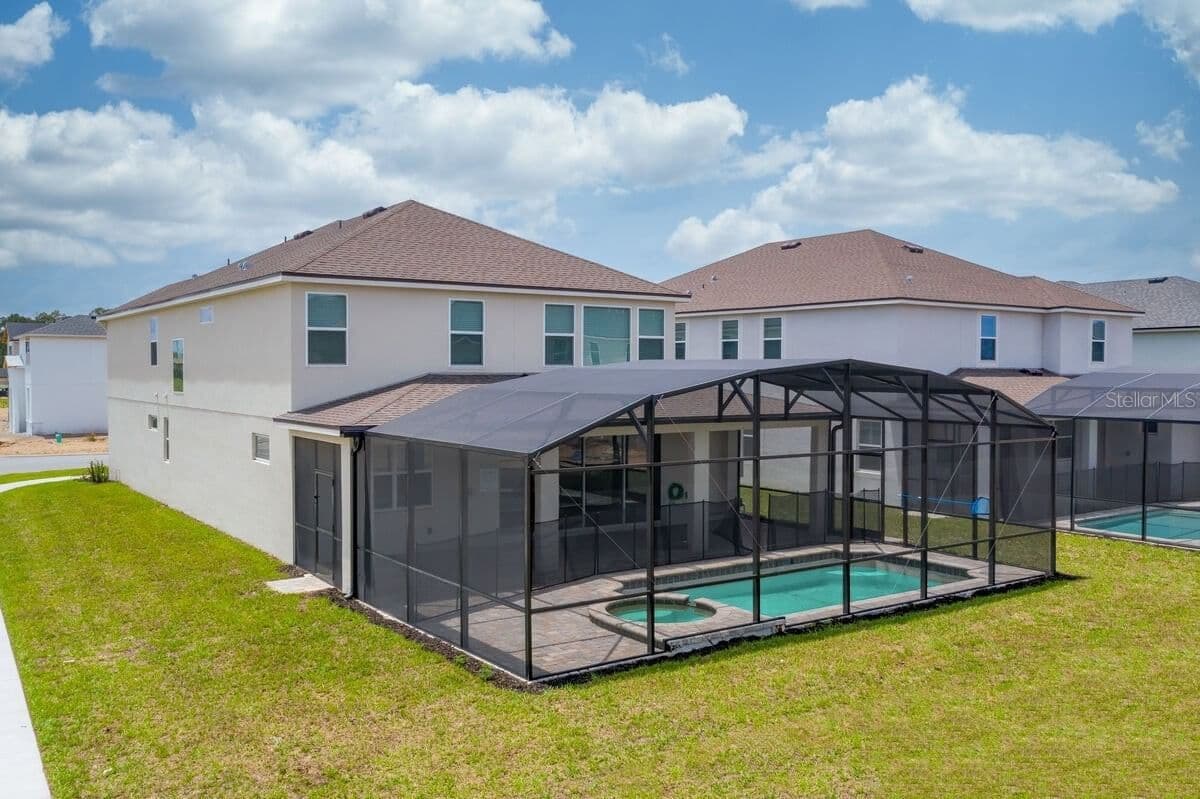 8951 HILTON RIDGE 4