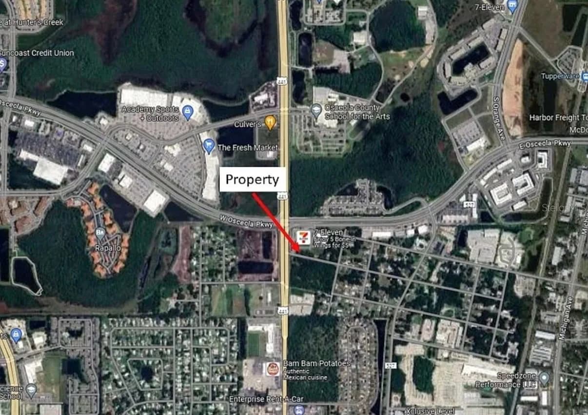 BARN, Kissimmee, FL 34744 3