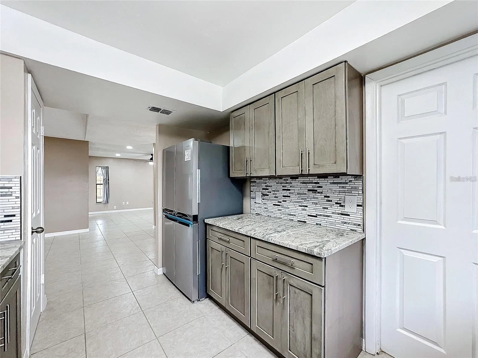 103 ALAMEDA, Kissimmee, FL 34743 3