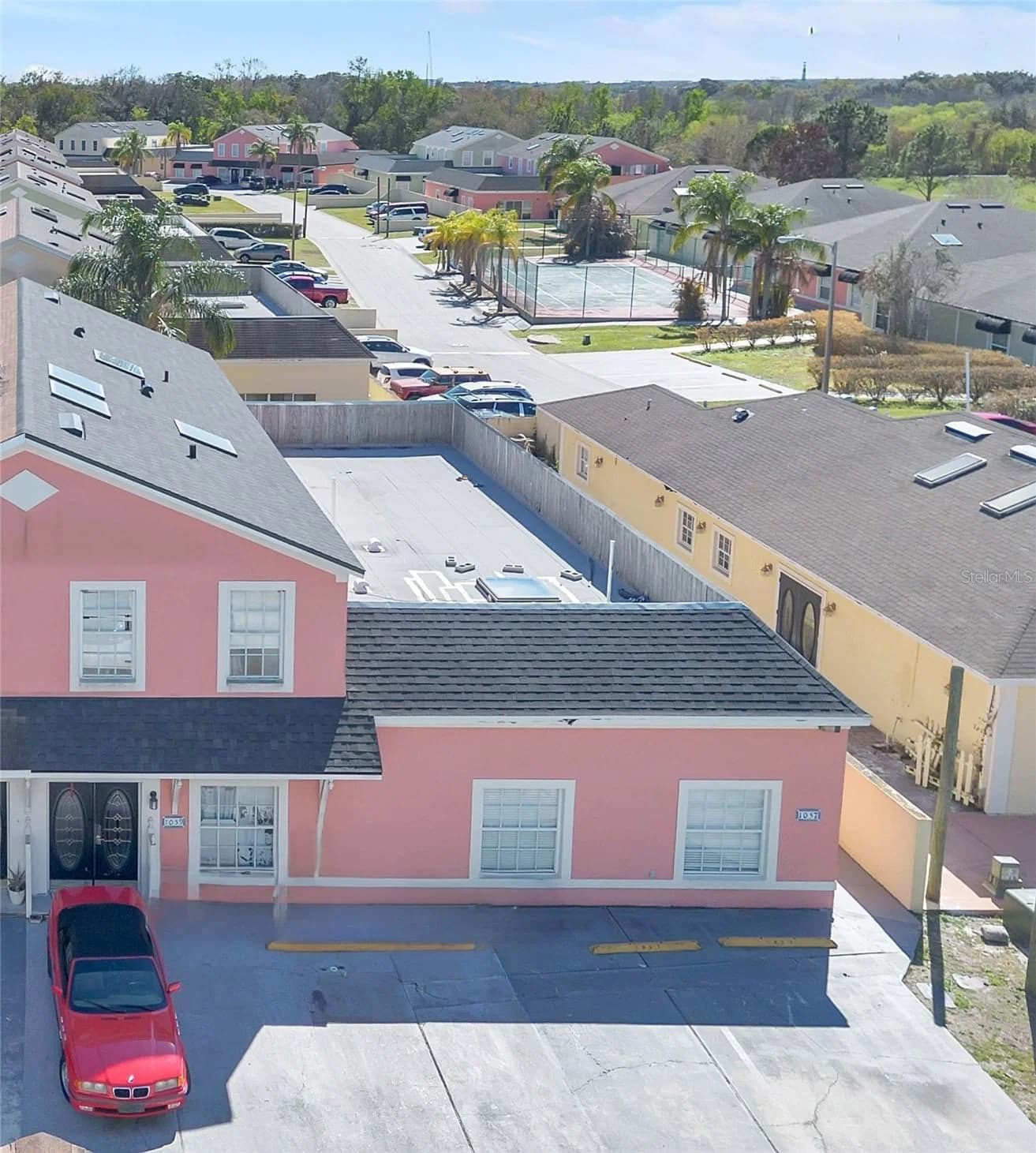 1057 UNIVERSAL REST, Kissimmee, FL 34744 2