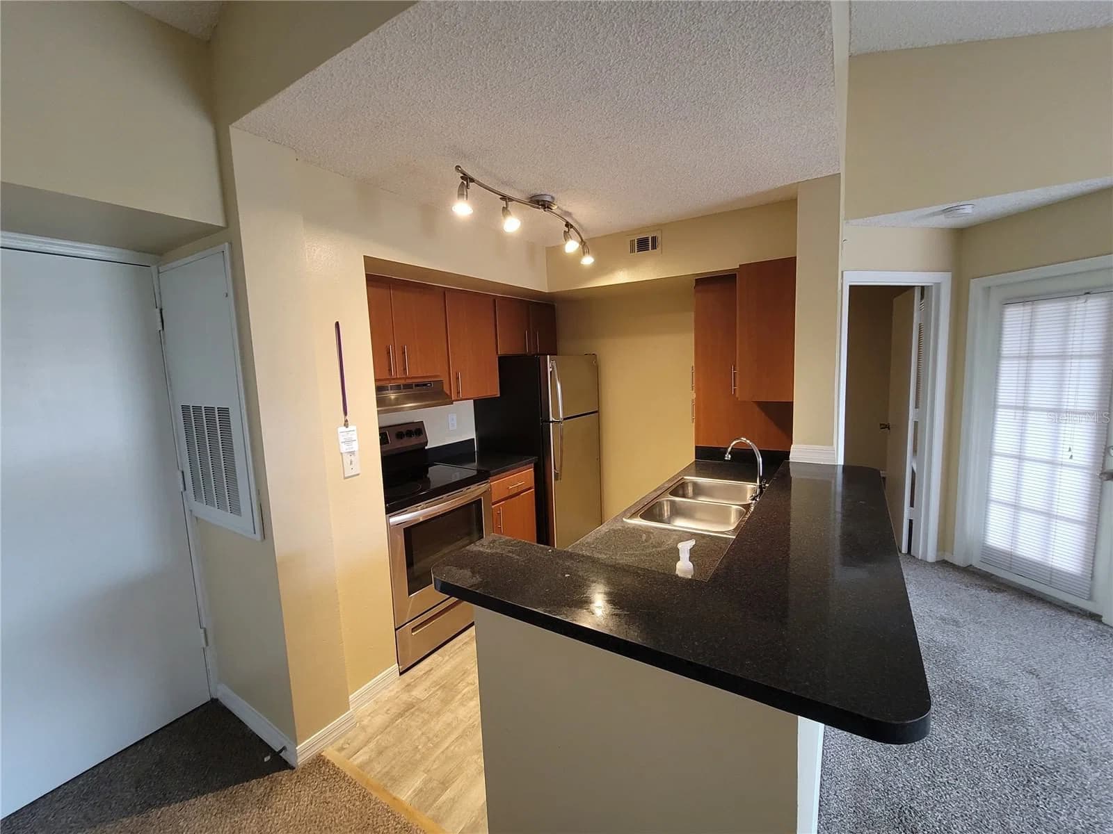 421 FOUNTAINHEAD 5